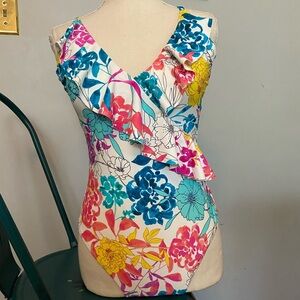 Kenneth Cole Reaction Paint the Garden One Piece